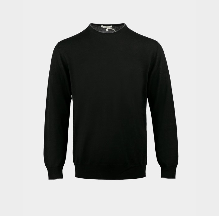 Чорний чоловічий светр